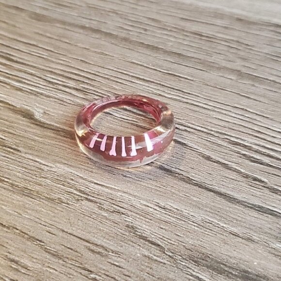 Ring - Picture 1 of 5